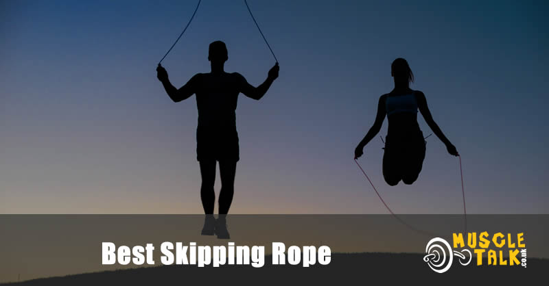 Man and woman jumping / exercising with skipping ropes